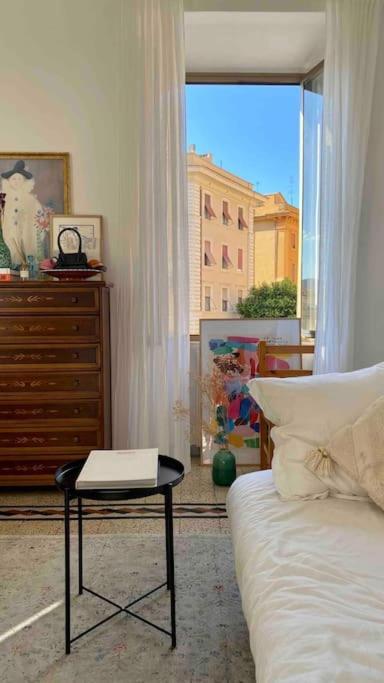 Apartment Cosy And Stylish In A Lively Area Of Rom
